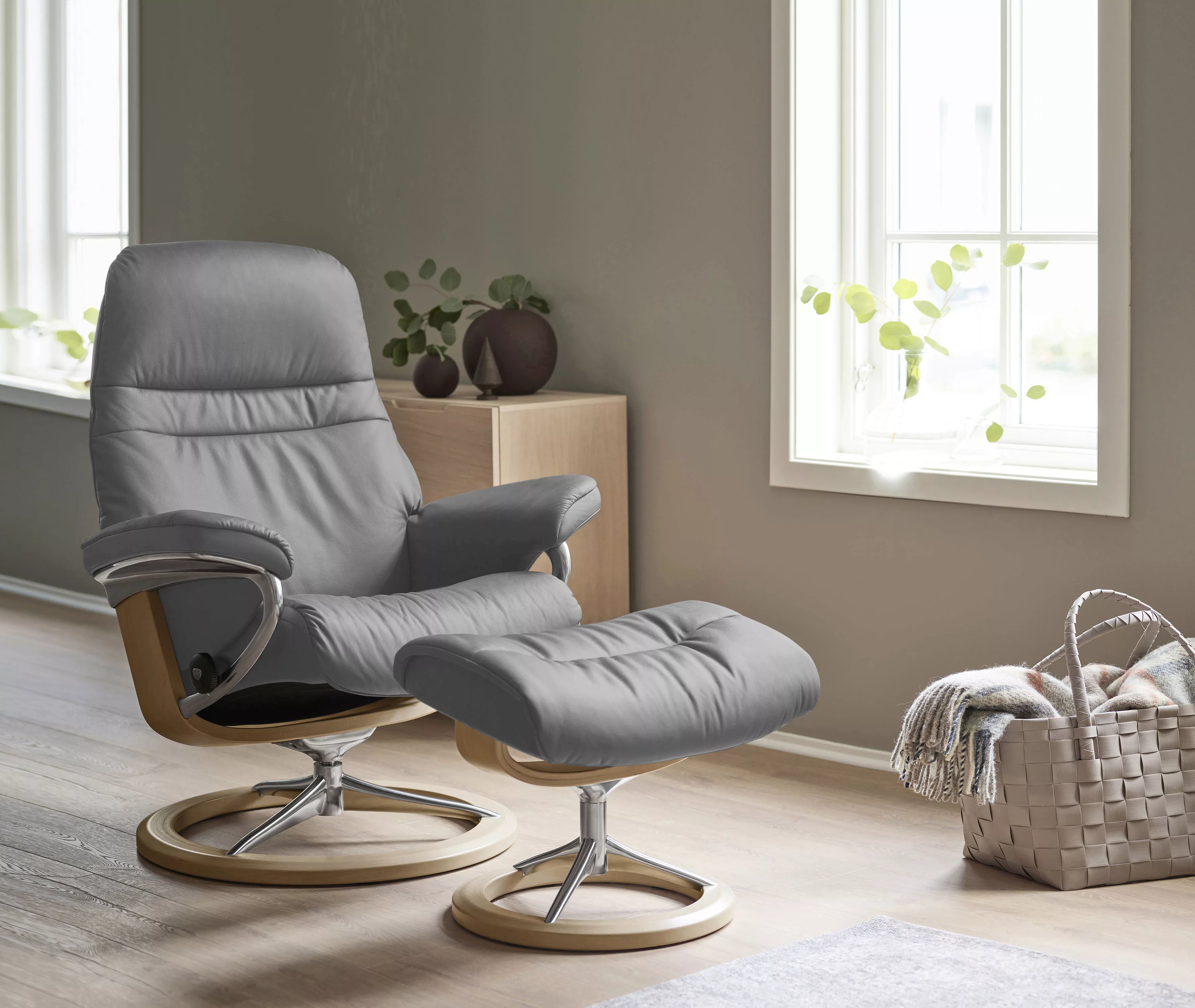 Stressless® Relaxsessel »Sunrise«, (Set, Relaxsessel mit Hocker), mit Signa günstig online kaufen