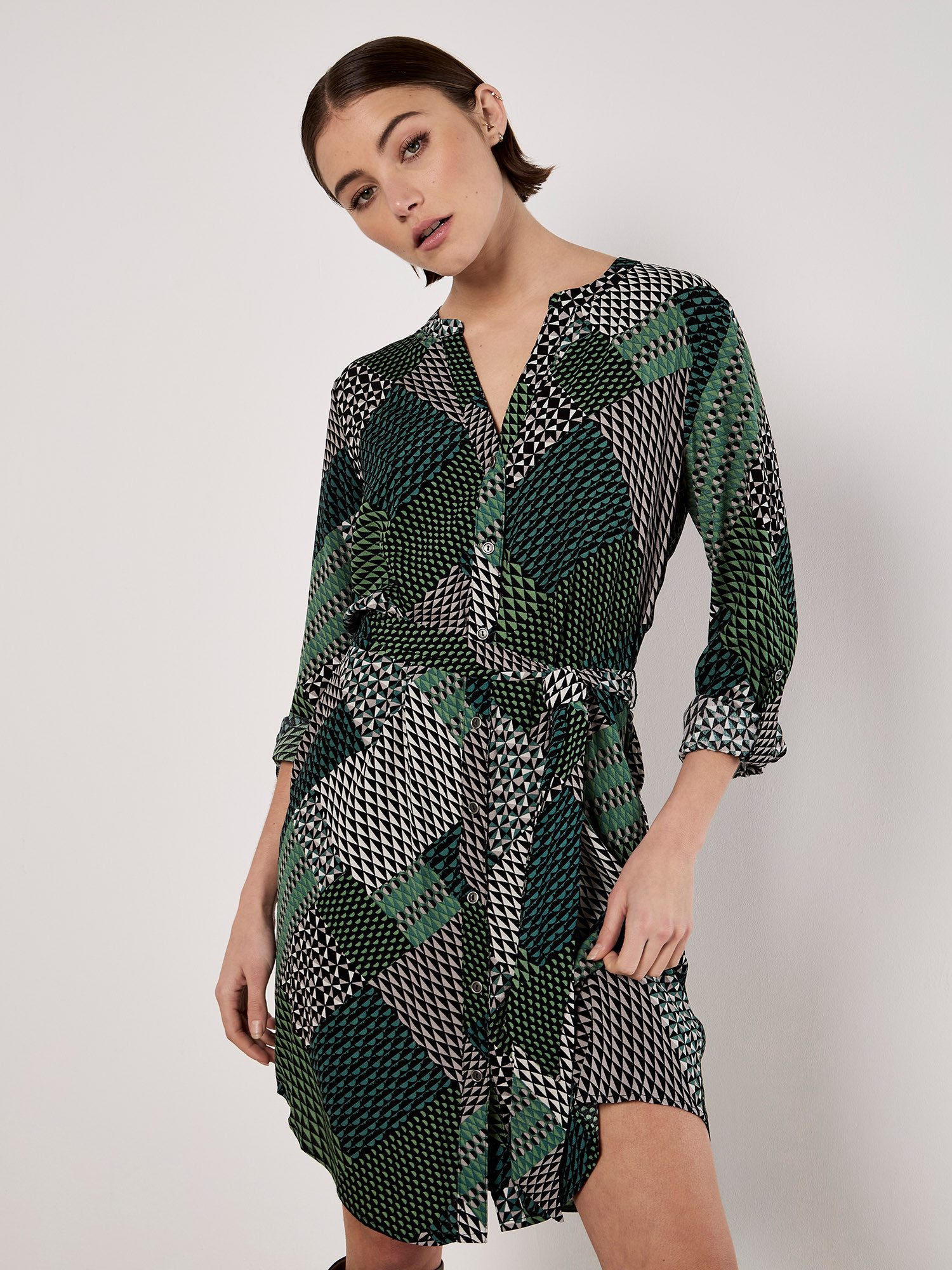 Apricot Minikleid Patchwork Hemdblusenkleid, (2-tlg., Stoffgürtel) günstig online kaufen