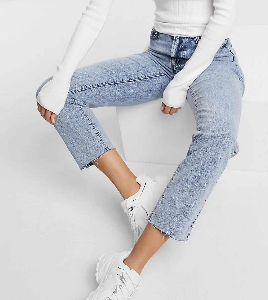 New Look Tall – Mom-Jeans in verblichenem Blau günstig online kaufen