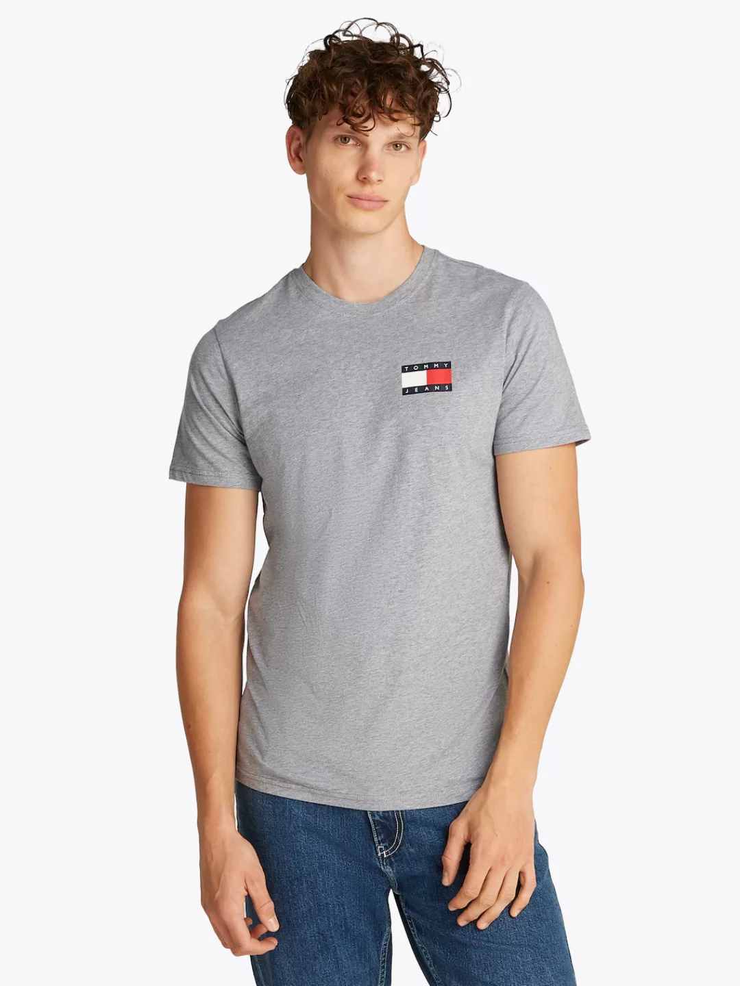 Tommy Jeans T-Shirt "TJM SLIM ESSENTIAL FLAG TEE EXT" günstig online kaufen