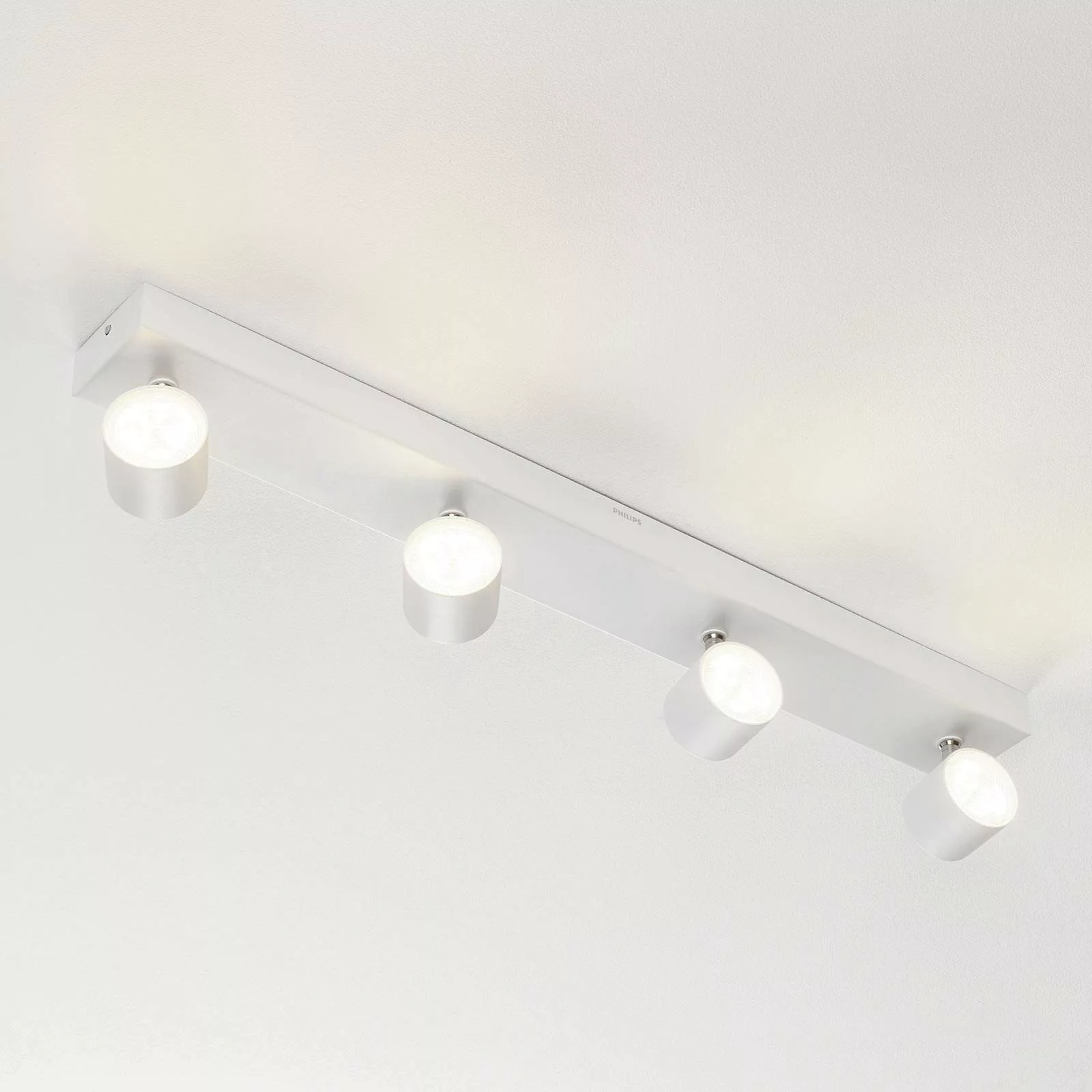 Philips Star LED-Strahler weiß 4-flg. WarmGlow günstig online kaufen
