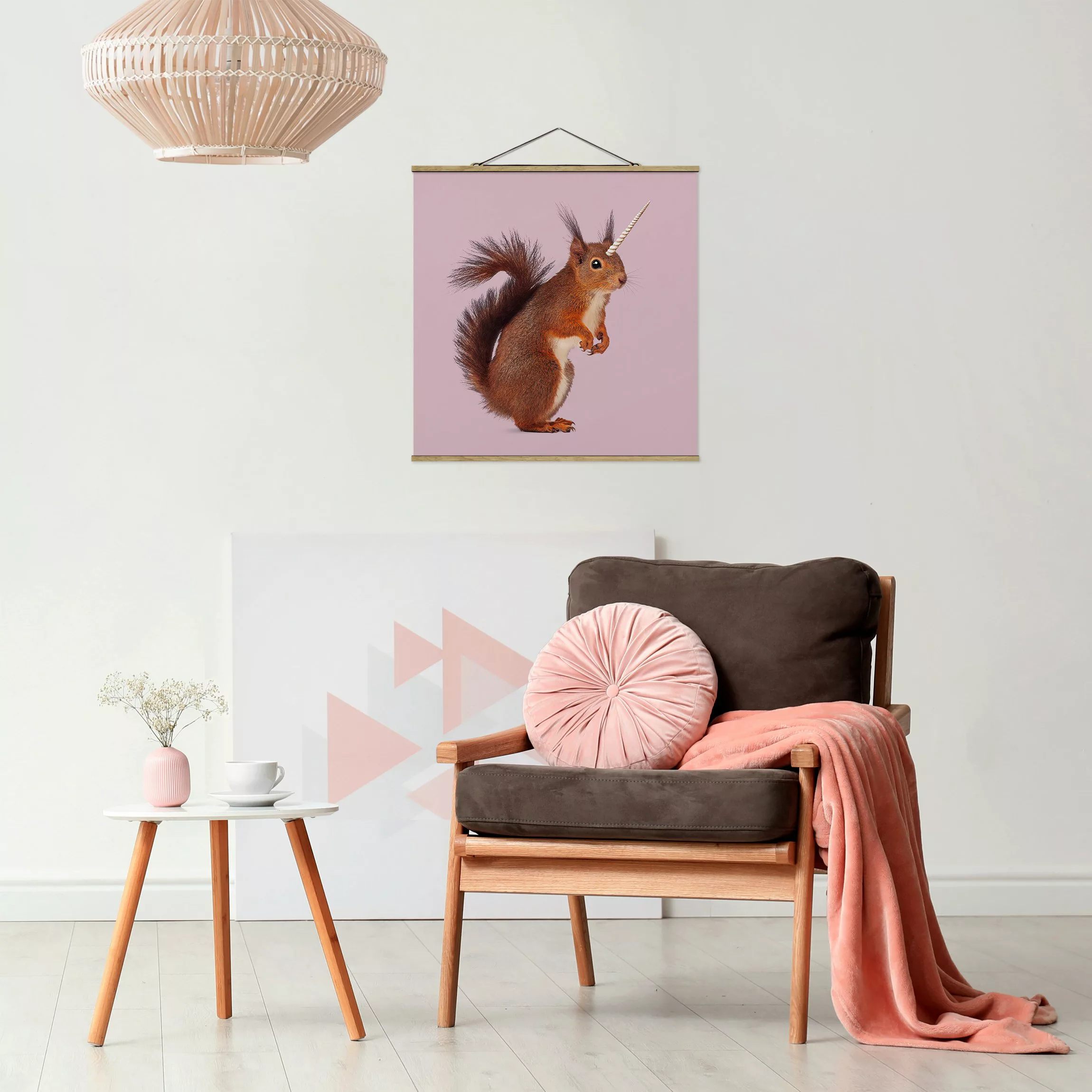 Stoffbild Tiere mit Posterleisten - Quadrat Einhörnchen günstig online kaufen