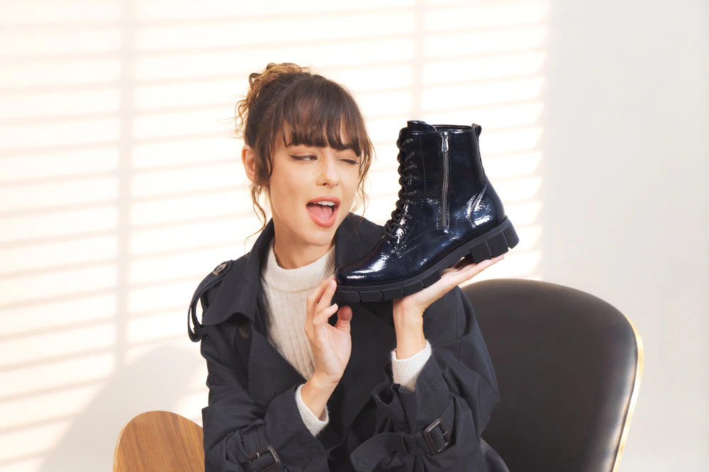 Remonte Schnürstiefelette, Schnürboots, Stiefelette, Profilsohle, mit Glitz günstig online kaufen