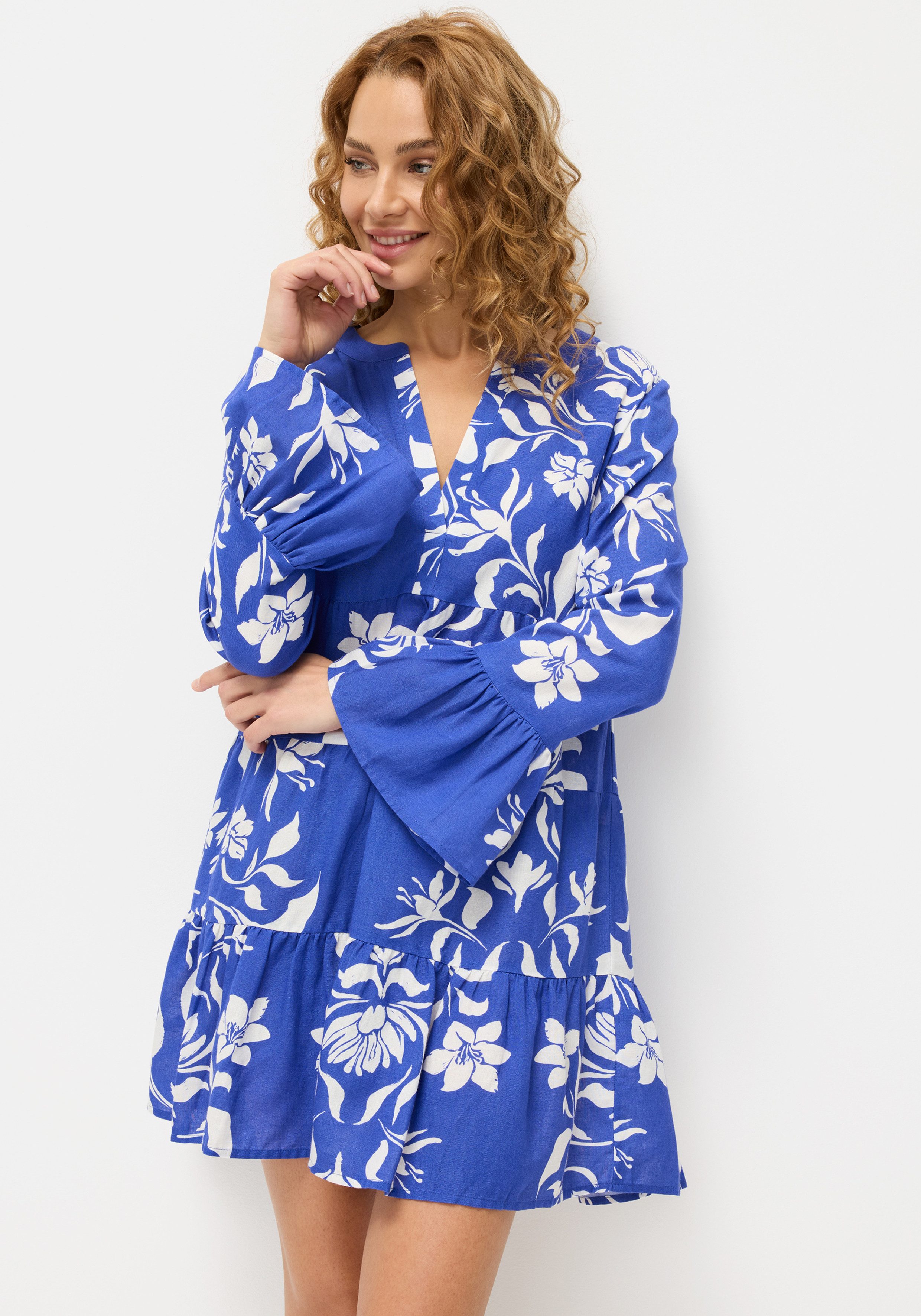 LASCANA Longbluse, aus weicher Webware mit Leinenanteil, sommerliche Tunika günstig online kaufen