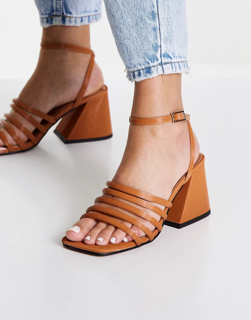 ASOS DESIGN – Husk – Riemchensandalen in Hellbraun mit Blockabsatz günstig online kaufen