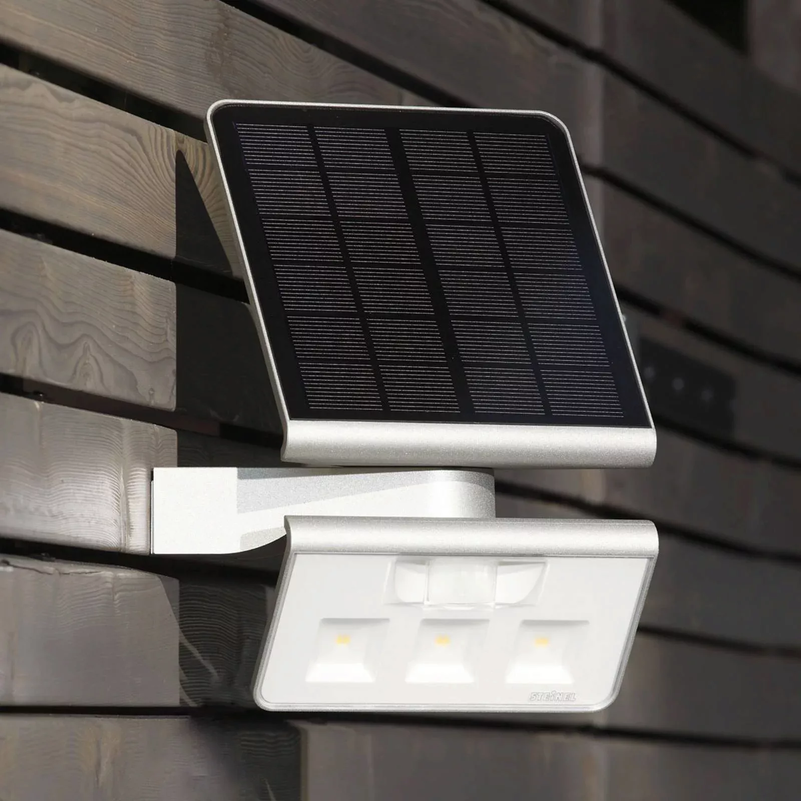 STEINEL XSolar L-S Solar-LED-Außenwandlampe silber günstig online kaufen