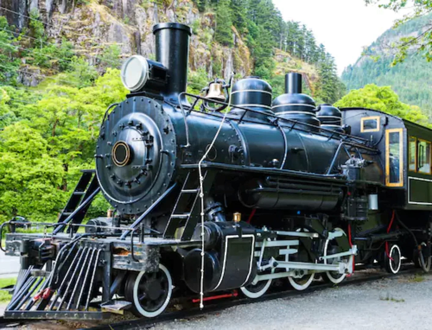 Papermoon Fototapete »Old Steam Locomotive« günstig online kaufen