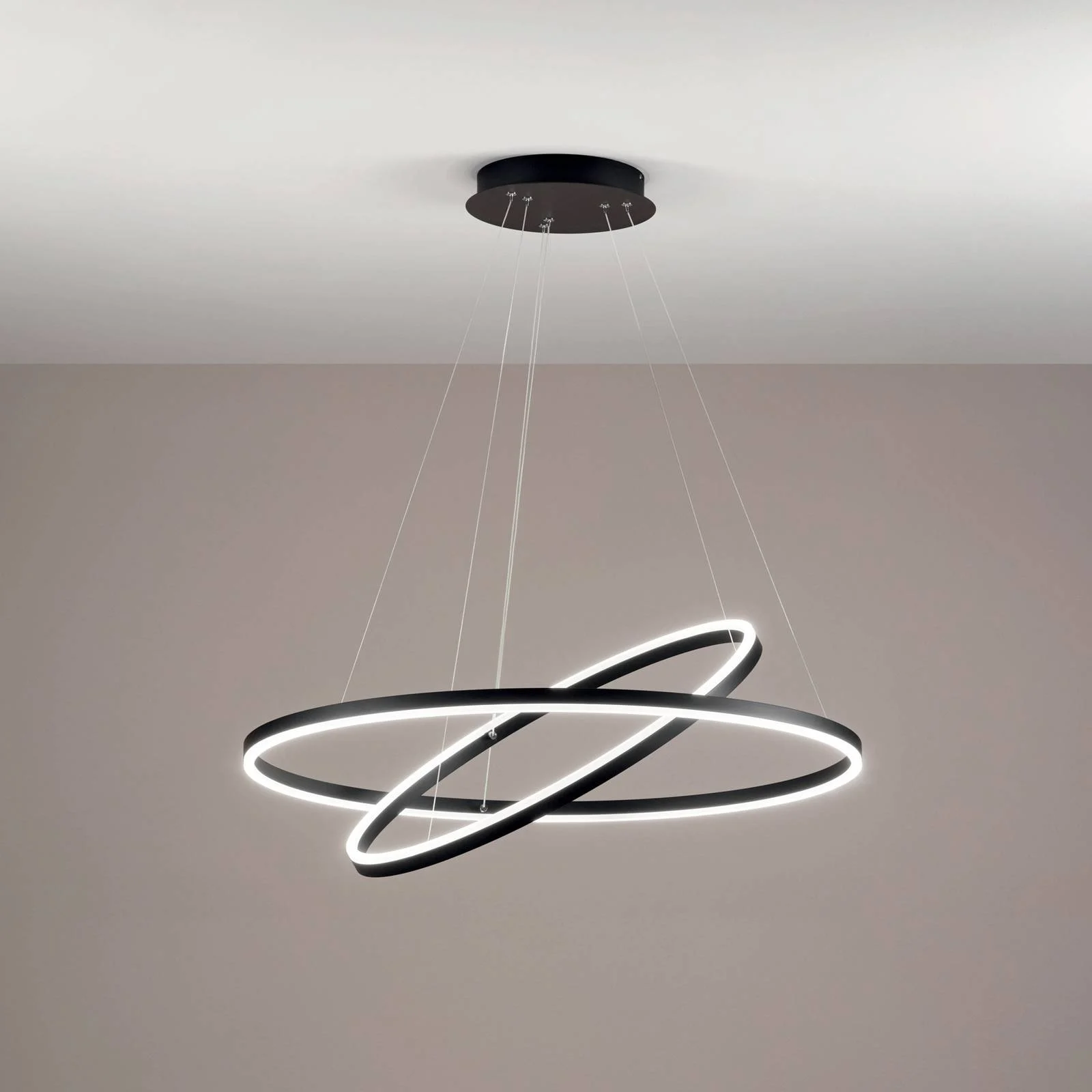 LED-Pendelleuchte Giotto, Ø 80 cm, 2-flammig, schwarz günstig online kaufen