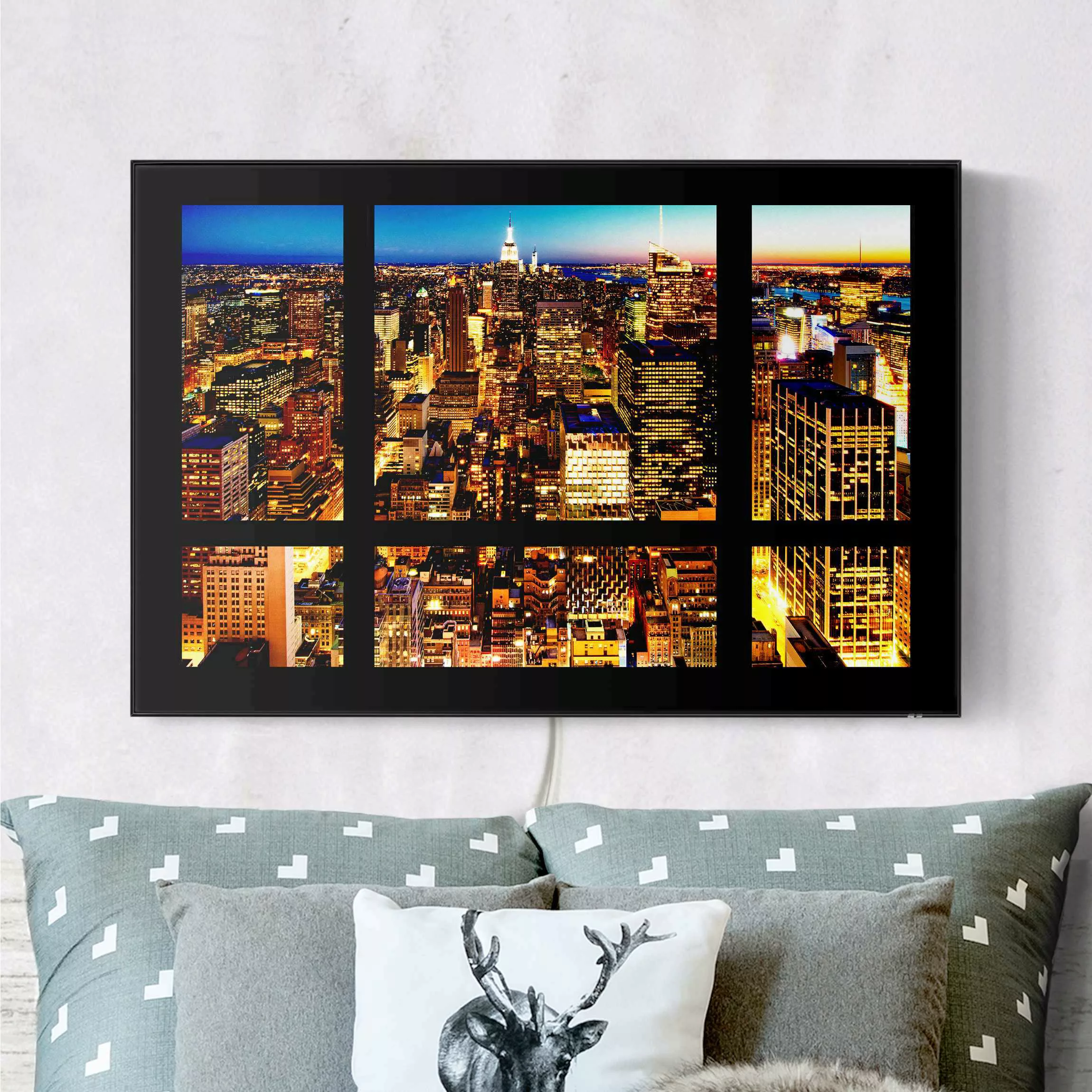 LED-Wechselbild Fensterblick New York bei Nacht günstig online kaufen