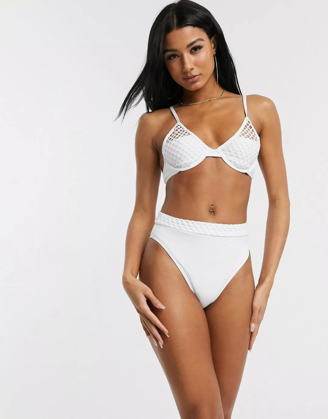 Missguided – Bikinihose aus Netzstoff in Weiß günstig online kaufen