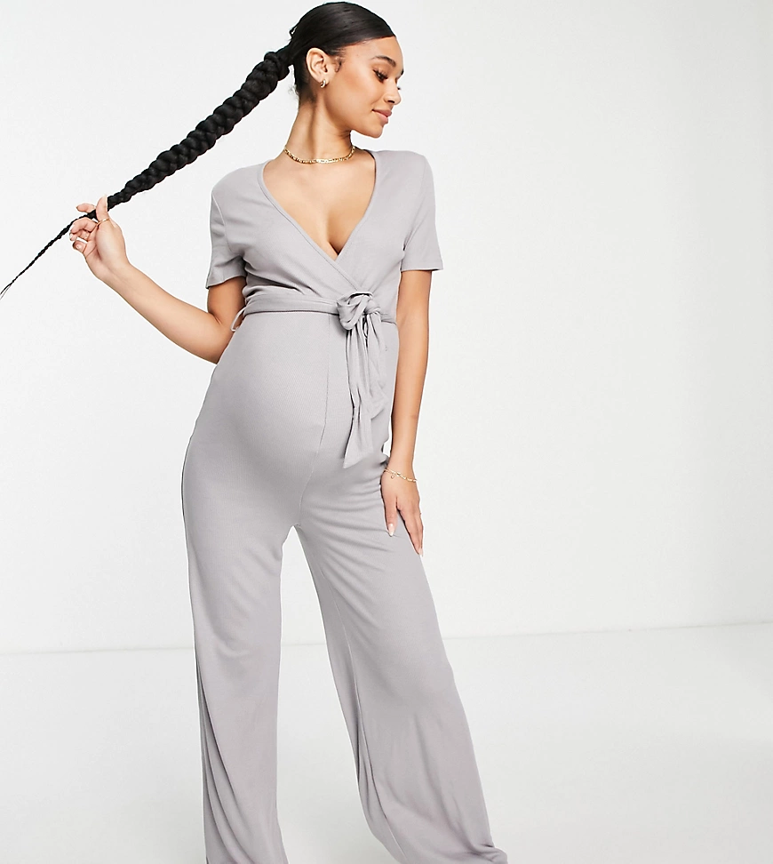 Missguided Maternity – Gerippter Wickel-Jumpsuit in Grau günstig online kaufen