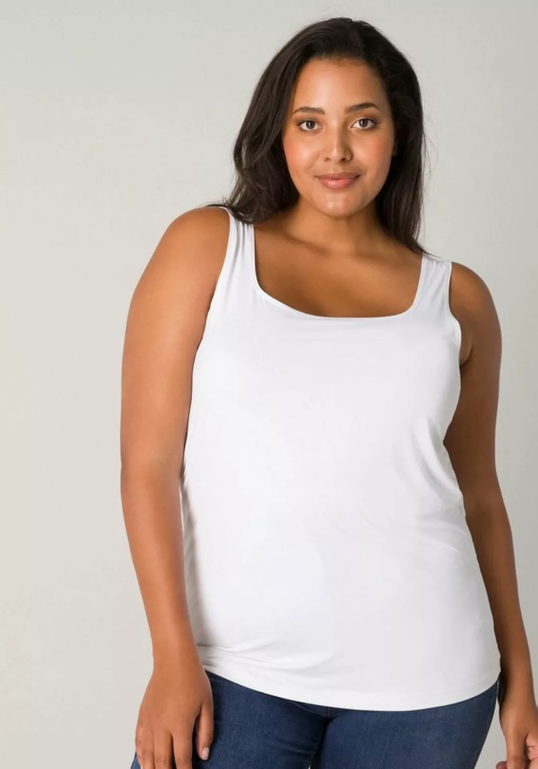 Base Level Curvy Tanktop günstig online kaufen