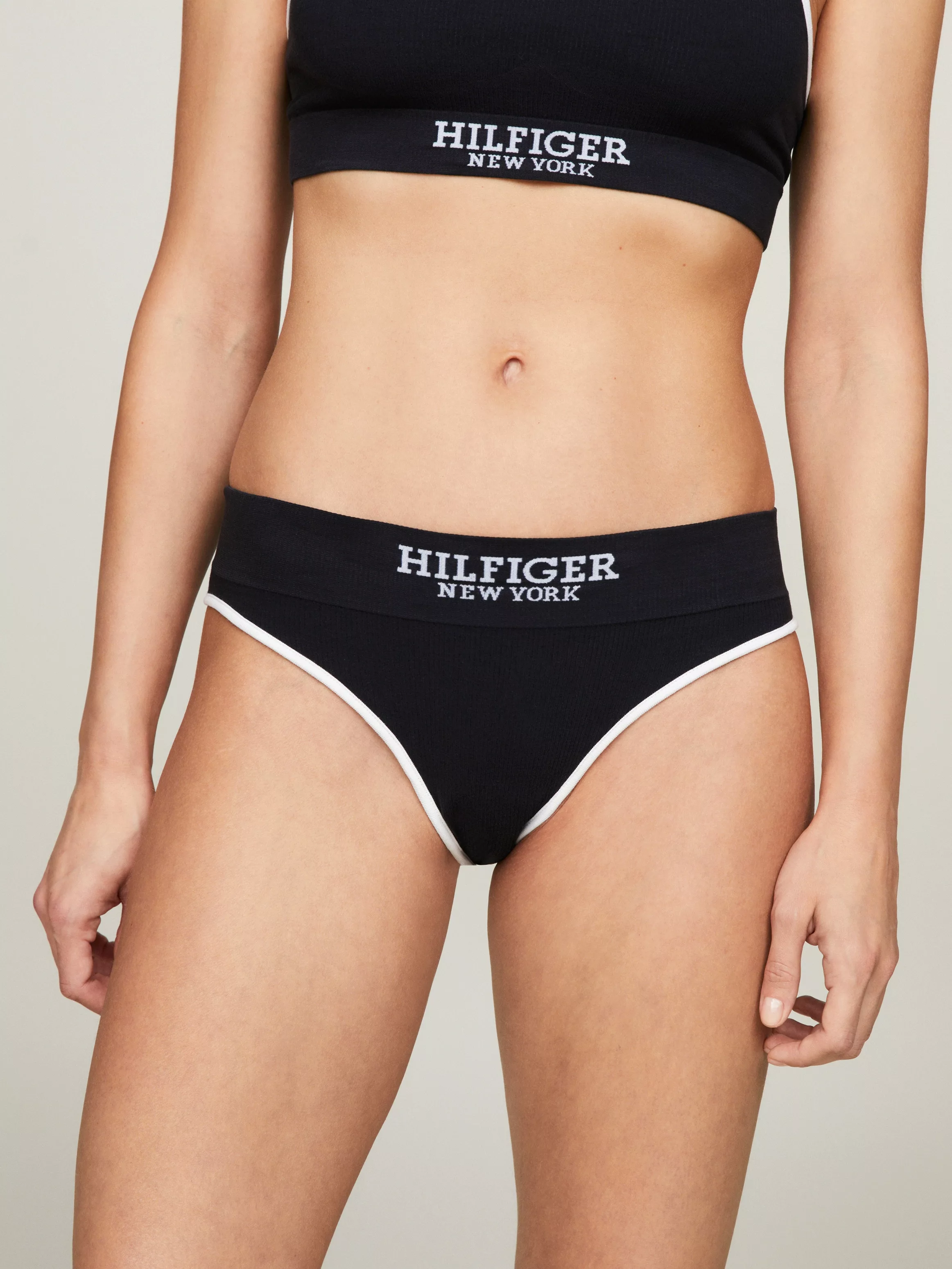 Tommy Hilfiger Underwear Bikinislip "BIKINI", Rippware, breiter Bund, Logos günstig online kaufen