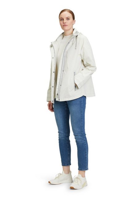 Amber & June Outdoorjacke mit Reißverschlusstaschen günstig online kaufen