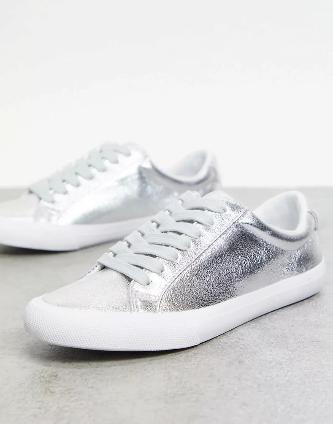 ASOS DESIGN – Demi – Sneaker in Silber günstig online kaufen