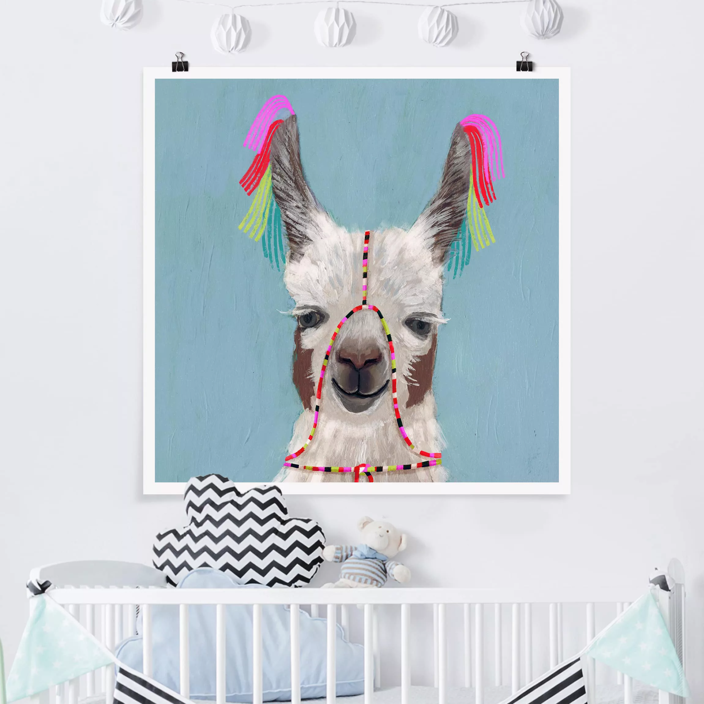 Poster Tiere - Quadrat Lama mit Schmuck III günstig online kaufen