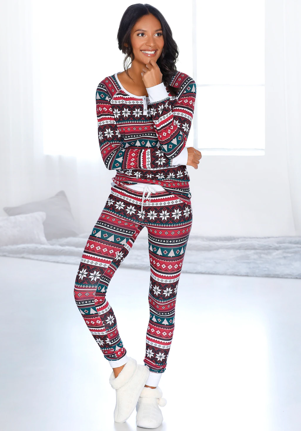 LASCANA Pyjama, (2 tlg.), mit weihnachtlichem Muster günstig online kaufen