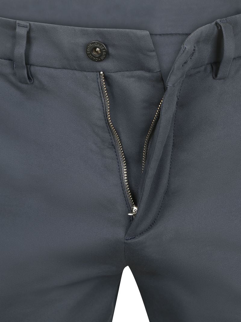 Cast Iron Riser Chino Dunkelblau  - Größe W 34 - L 32 günstig online kaufen