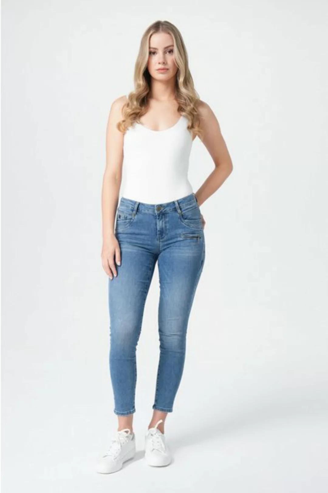 Miracle of Denim 5-Pocket-Jeans Suzy Skinny Fit (1-tlg) günstig online kaufen