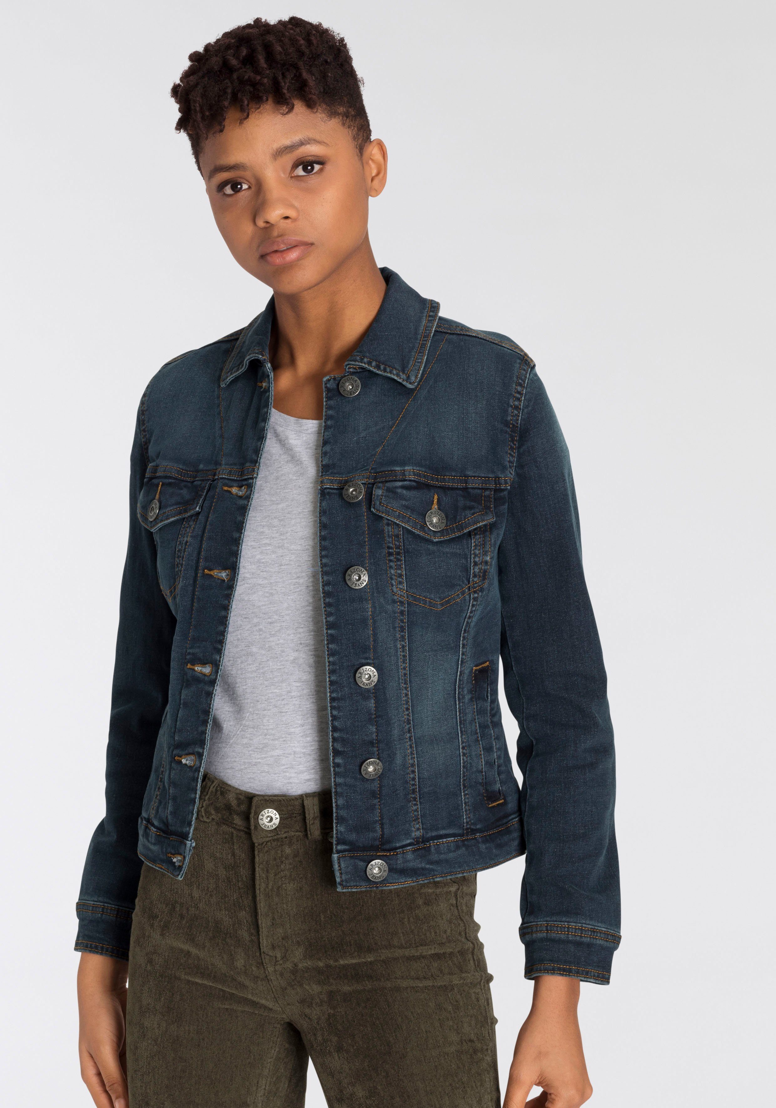 Arizona Jeansjacke, aus Baumwollmischung, figurbetont, in Stretch-Qualität günstig online kaufen