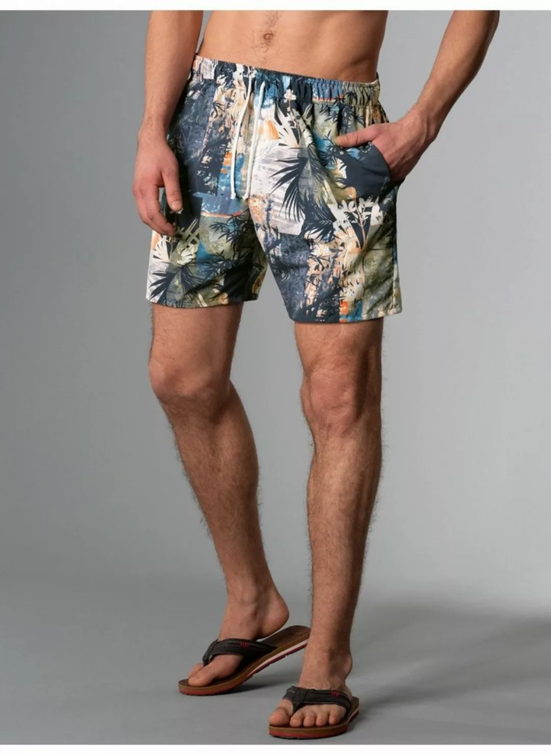 Trigema Shorts TRIGEMA Bade-/Freizeitshorts mit Druckmotiv (1-tlg) günstig online kaufen