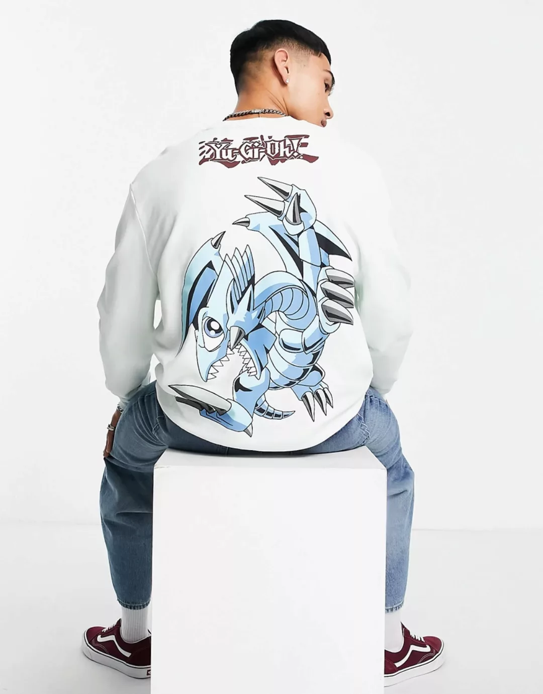 ASOS DESIGN – Oversize-Sweatshirt in Grün mit Yu Gi Oh-Grafikprints-Grau günstig online kaufen