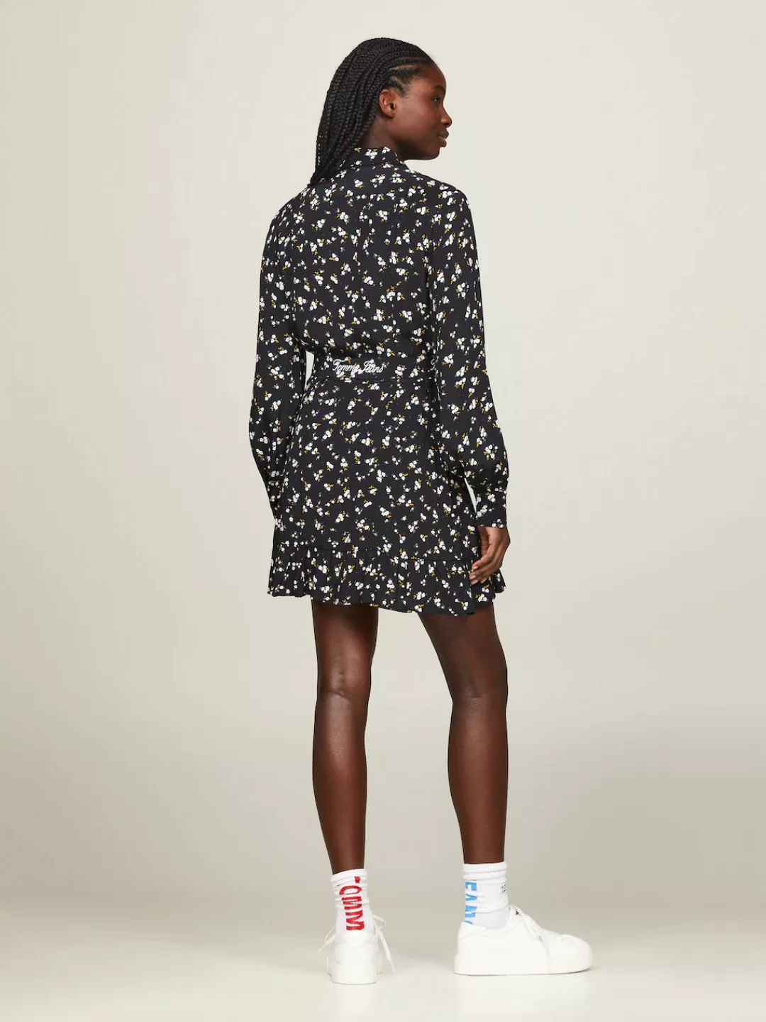 Tommy Jeans Shirtkleid TJW MINI FLORAL BELTED DRESS EXT mit Tommy Jeans Log günstig online kaufen