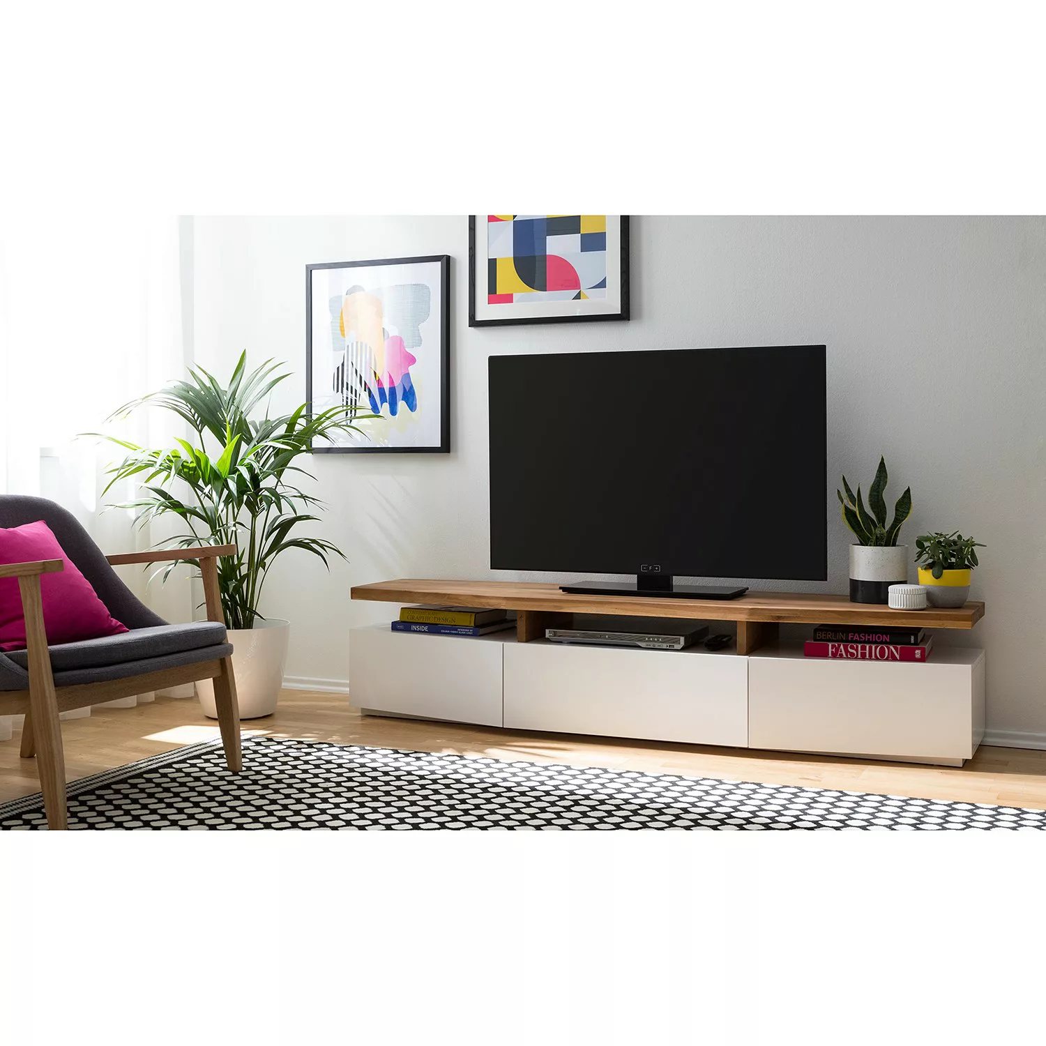 home24 TV-Lowboard Worlitz günstig online kaufen