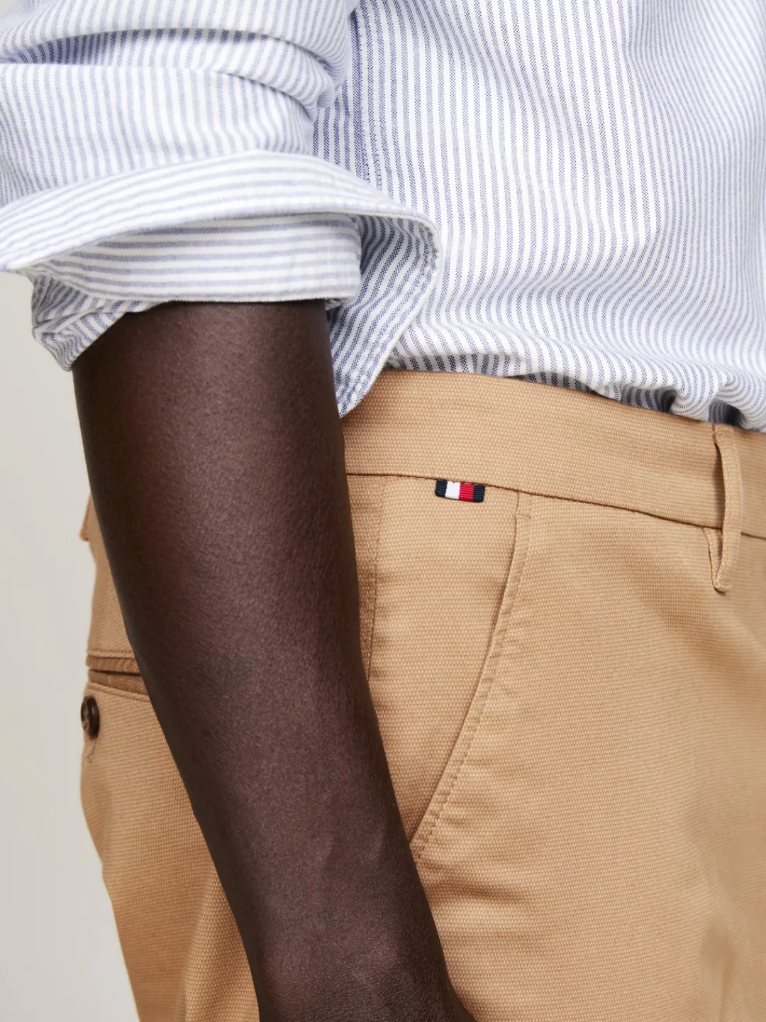 Tommy Hilfiger Chinohose CHINO BLEECKER PRINTED STRUCTURE günstig online kaufen