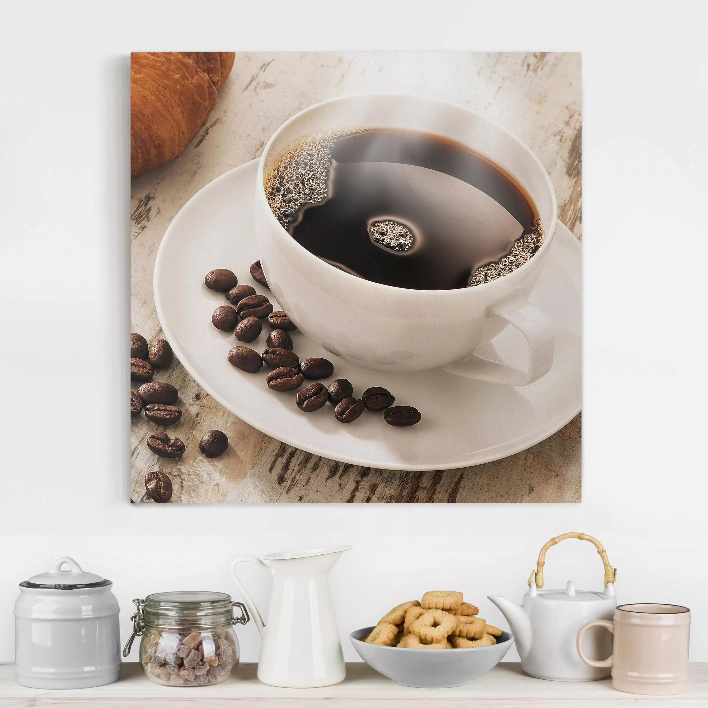 Leinwandbild Küche - Quadrat Dampfende Kaffeetasse mit Kaffeebohnen günstig online kaufen