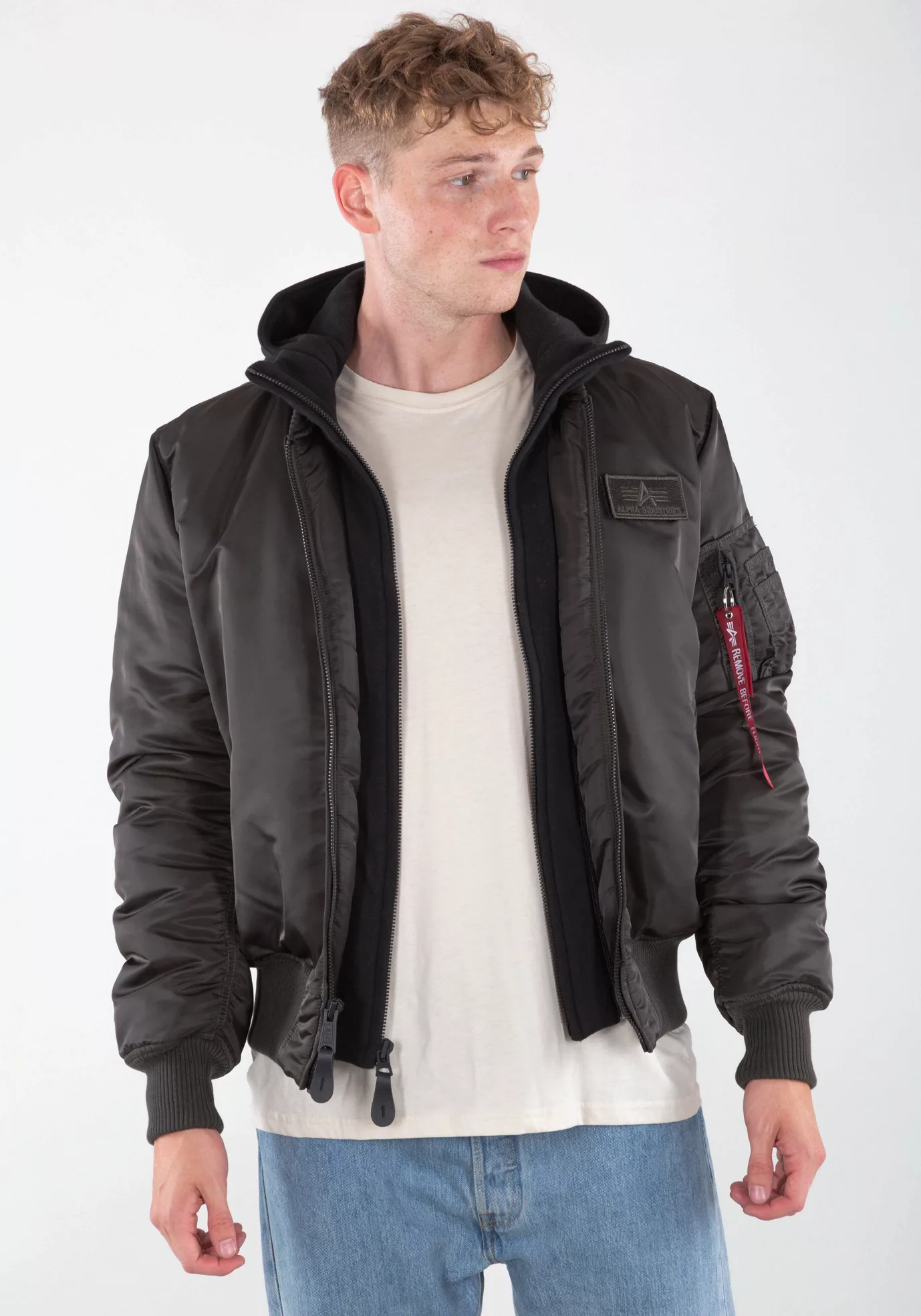 Alpha Industries Bomberjacke "MA-1 D-TEC", mit Kapuze günstig online kaufen