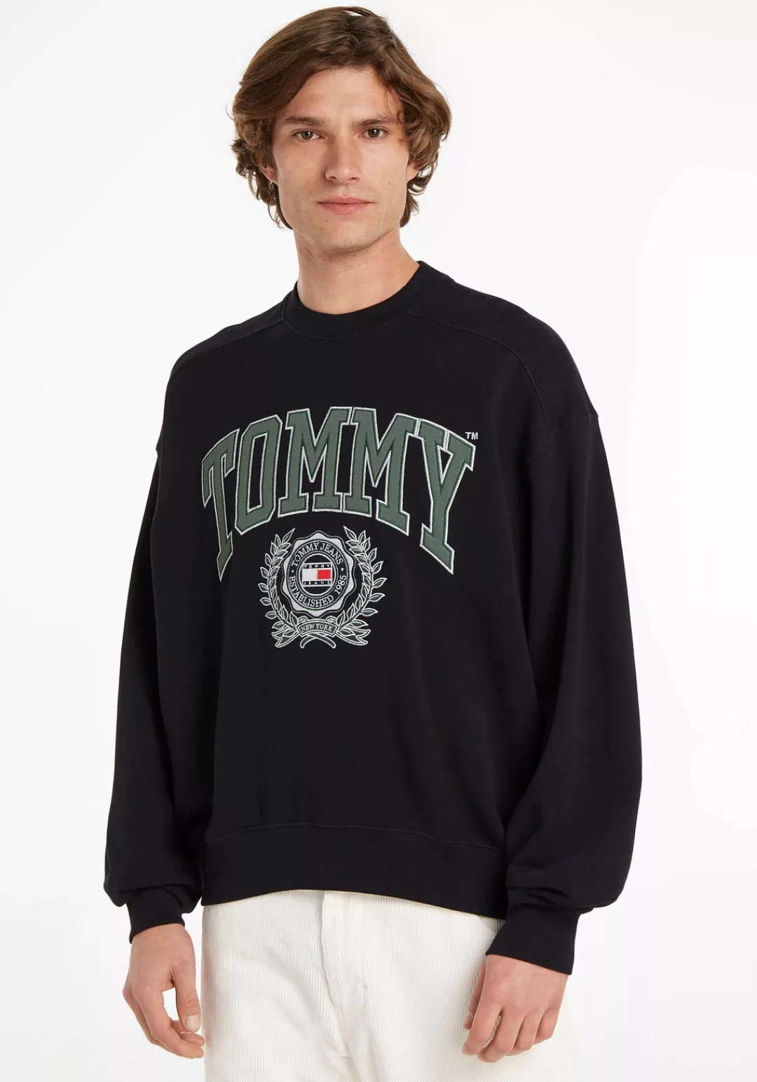 Tommy Jeans Sweatshirt TJM BOXY COLLEGE GRAPHIC CREW günstig online kaufen
