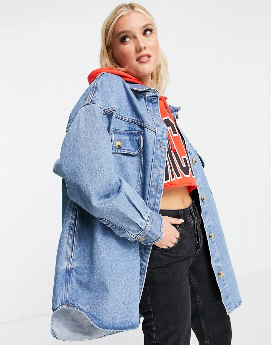 Maison Scotch – Jeans-Hemdjacke in Blau mit Oversize-Schnitt günstig online kaufen