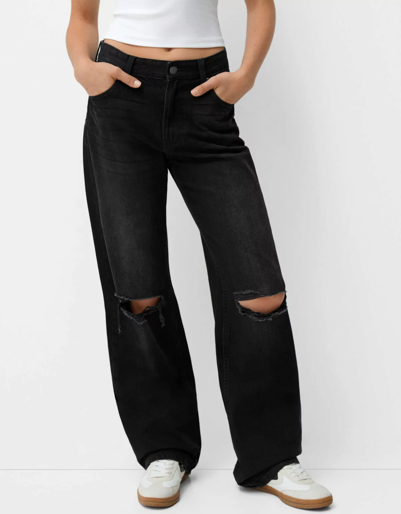 Bershka Wide Leg 90'S Jeans Mit Rissen Damen 38 Schwarz günstig online kaufen