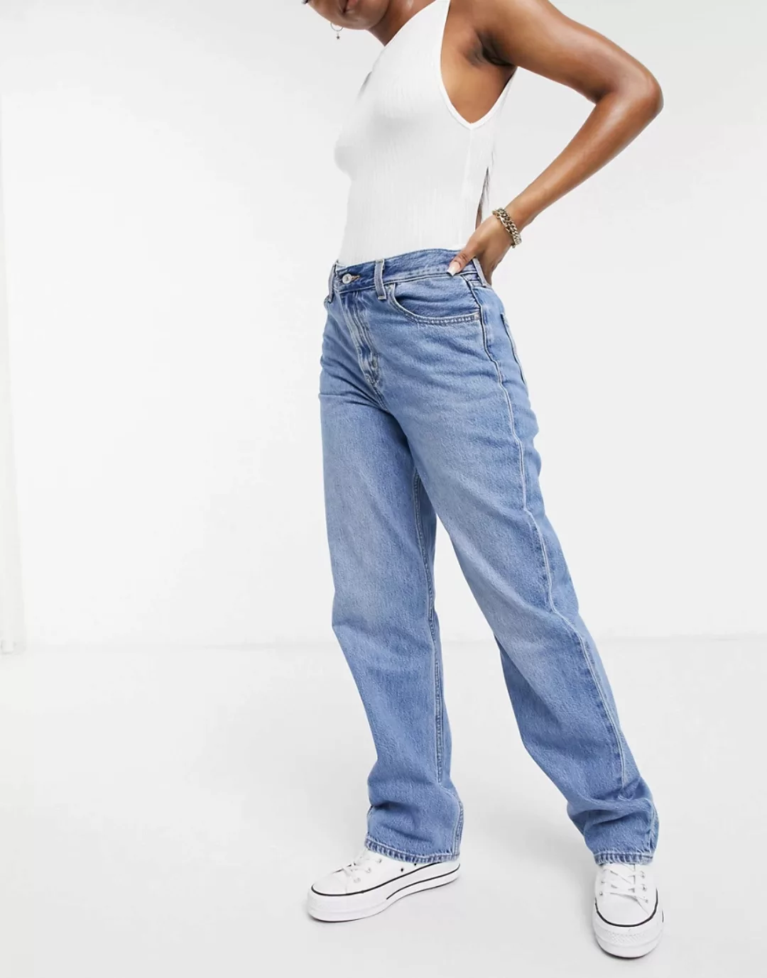 Levi's – Gerade, locker geschnittene Jeans mit hohem Bund in mittlerer Wasc günstig online kaufen