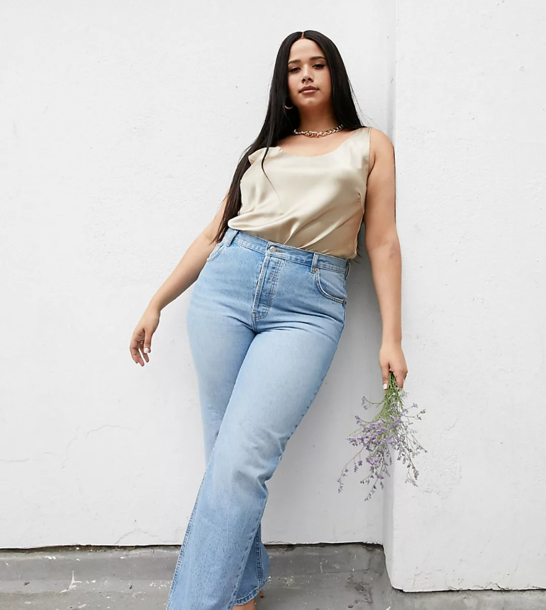 ASOS DESIGN Curve – Gerade geschnittene Jeans im  90er-Stil aus recyceltem günstig online kaufen