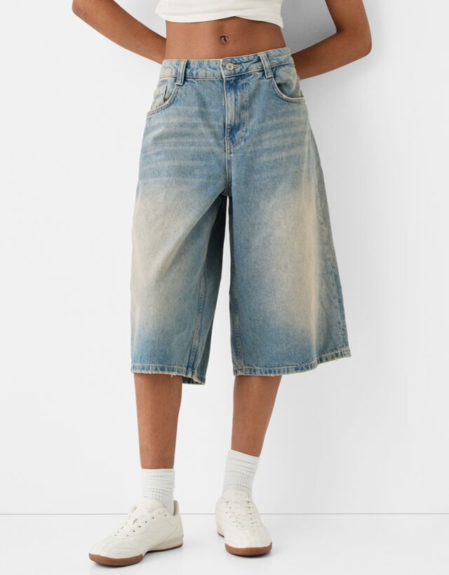 Bershka Jort-Bermudas Aus Denim Im Baggy-Stil Damen 38 Ausgewaschenes Blau günstig online kaufen