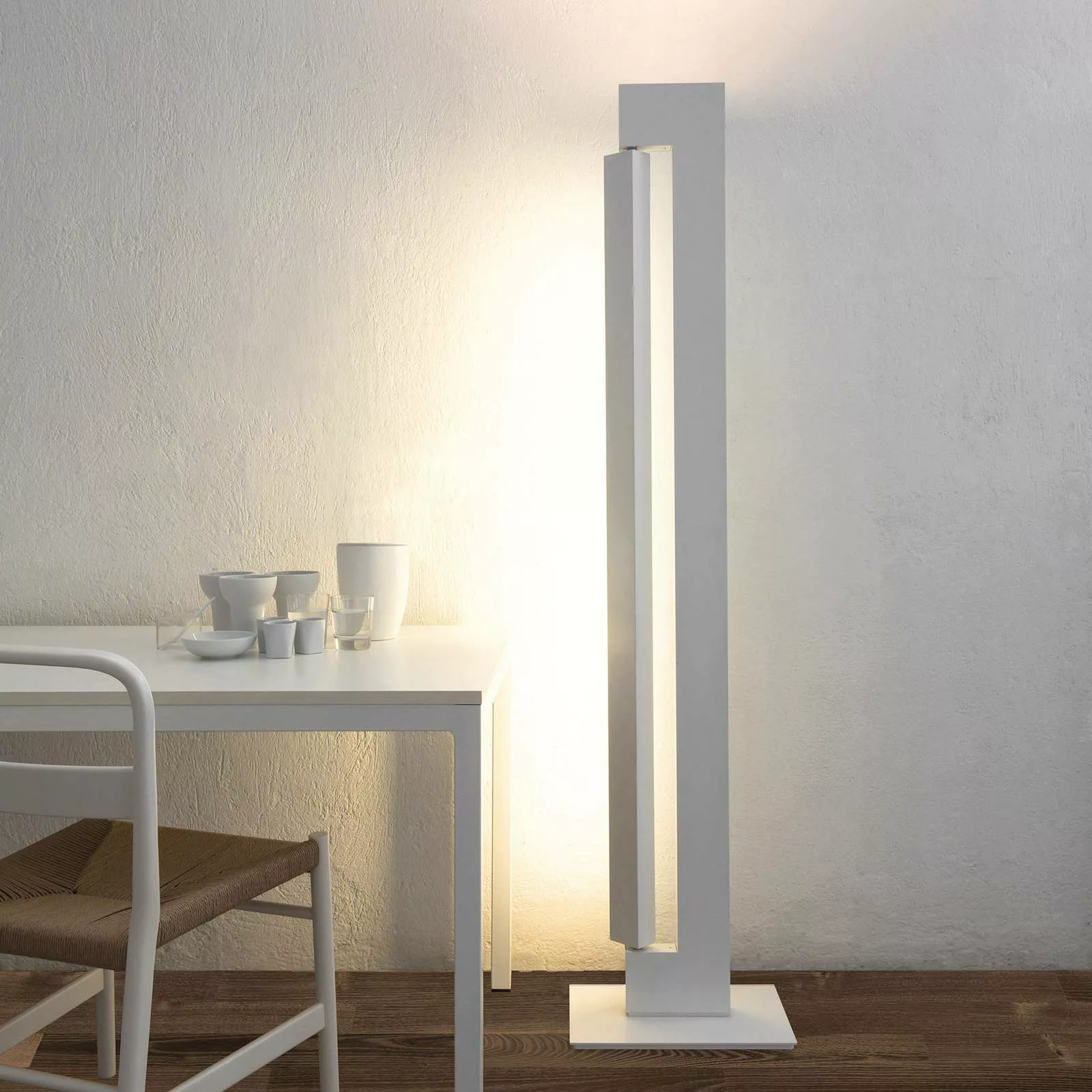 Nemo Ara Stehlampe dim-to-warm weiß/weiß günstig online kaufen