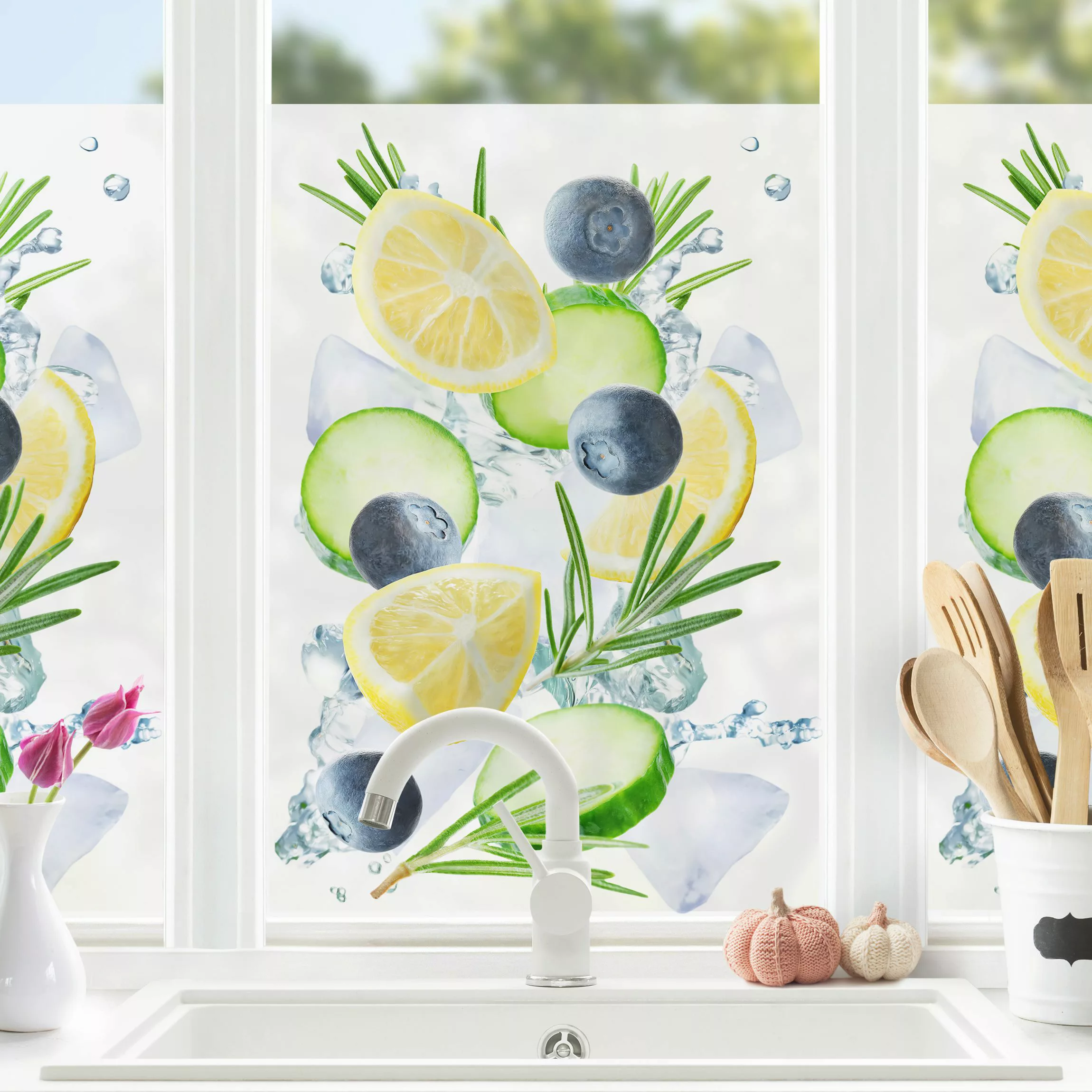 Fensterfolie Blaubeeren Zitronen Eiswürfel Splash günstig online kaufen