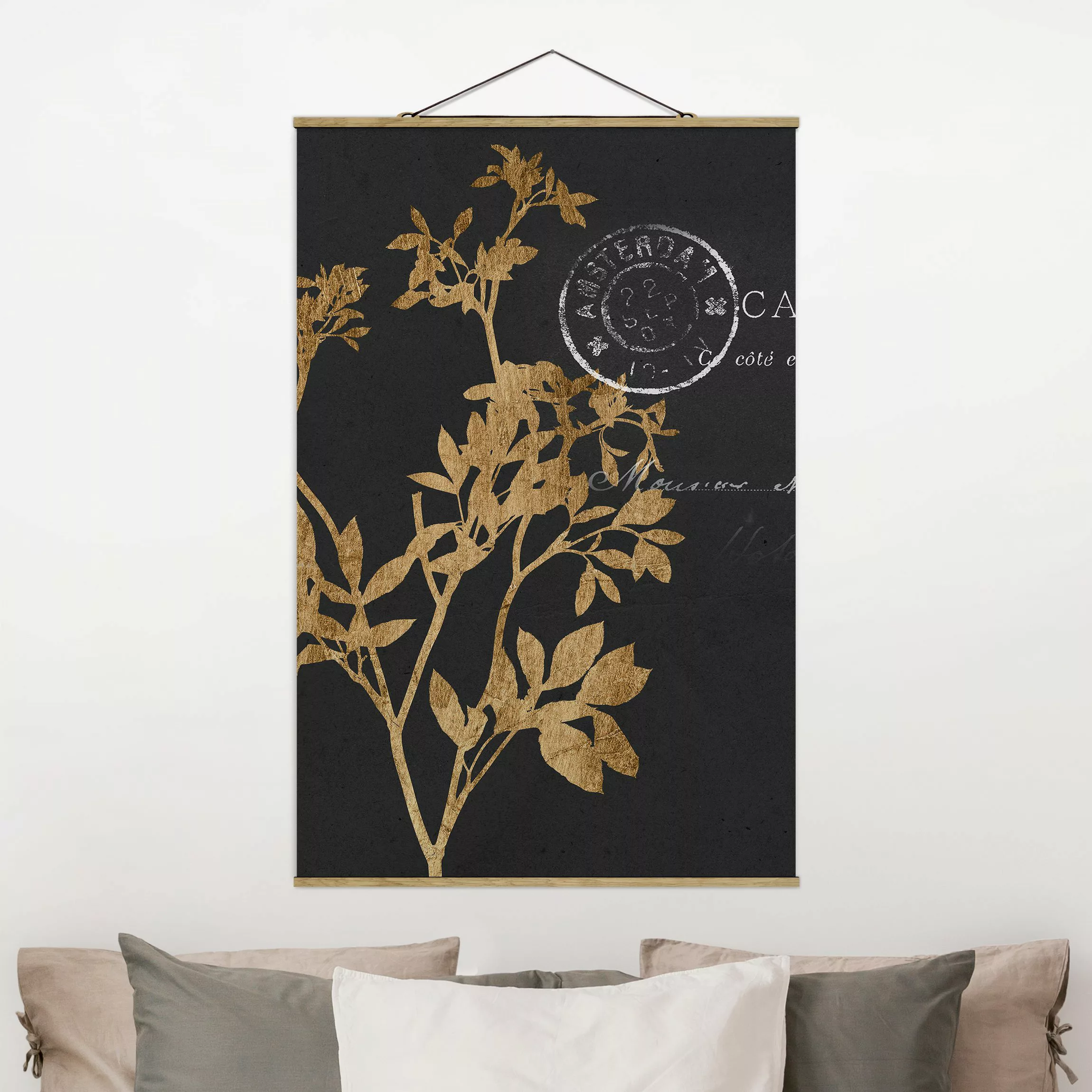 Stoffbild Blumen mit Posterleisten - Hochformat Goldene Blätter auf Mokka I günstig online kaufen