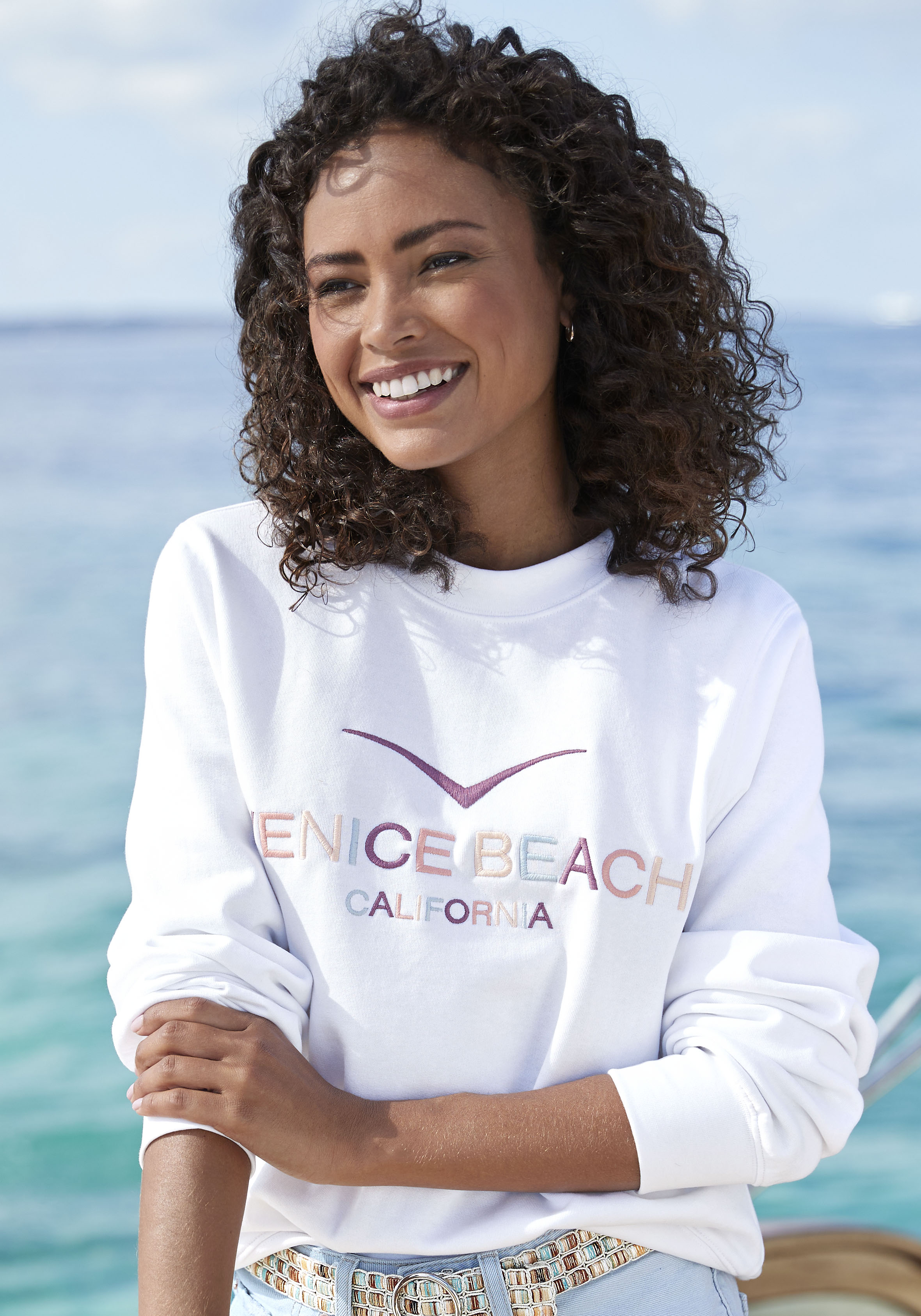 Venice Beach Sweatshirt, mit großer Logostickerei günstig online kaufen