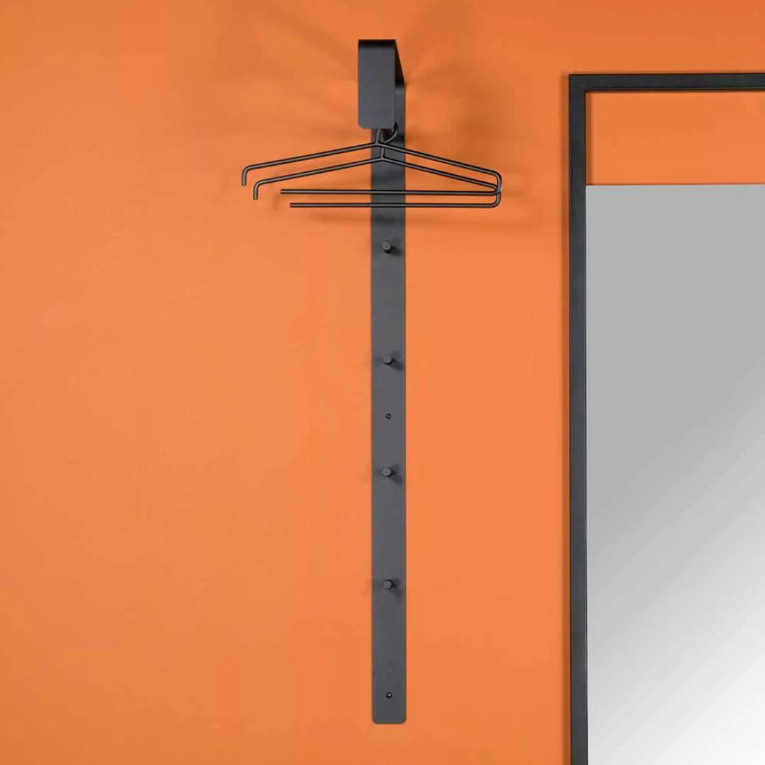 Stahl Garderobenleiste in Schwarz vier Kleiderhaken günstig online kaufen