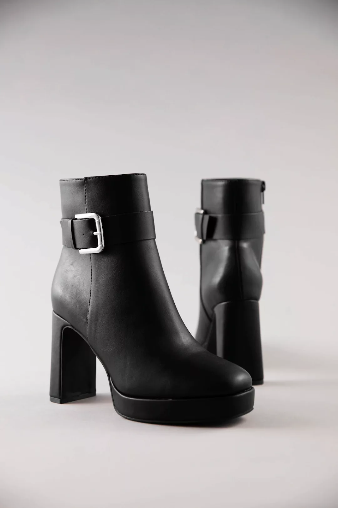 Aniston SHOES Stiefelette, Abendstiefelette mit Plateau - NEUE KOLLEKTION günstig online kaufen