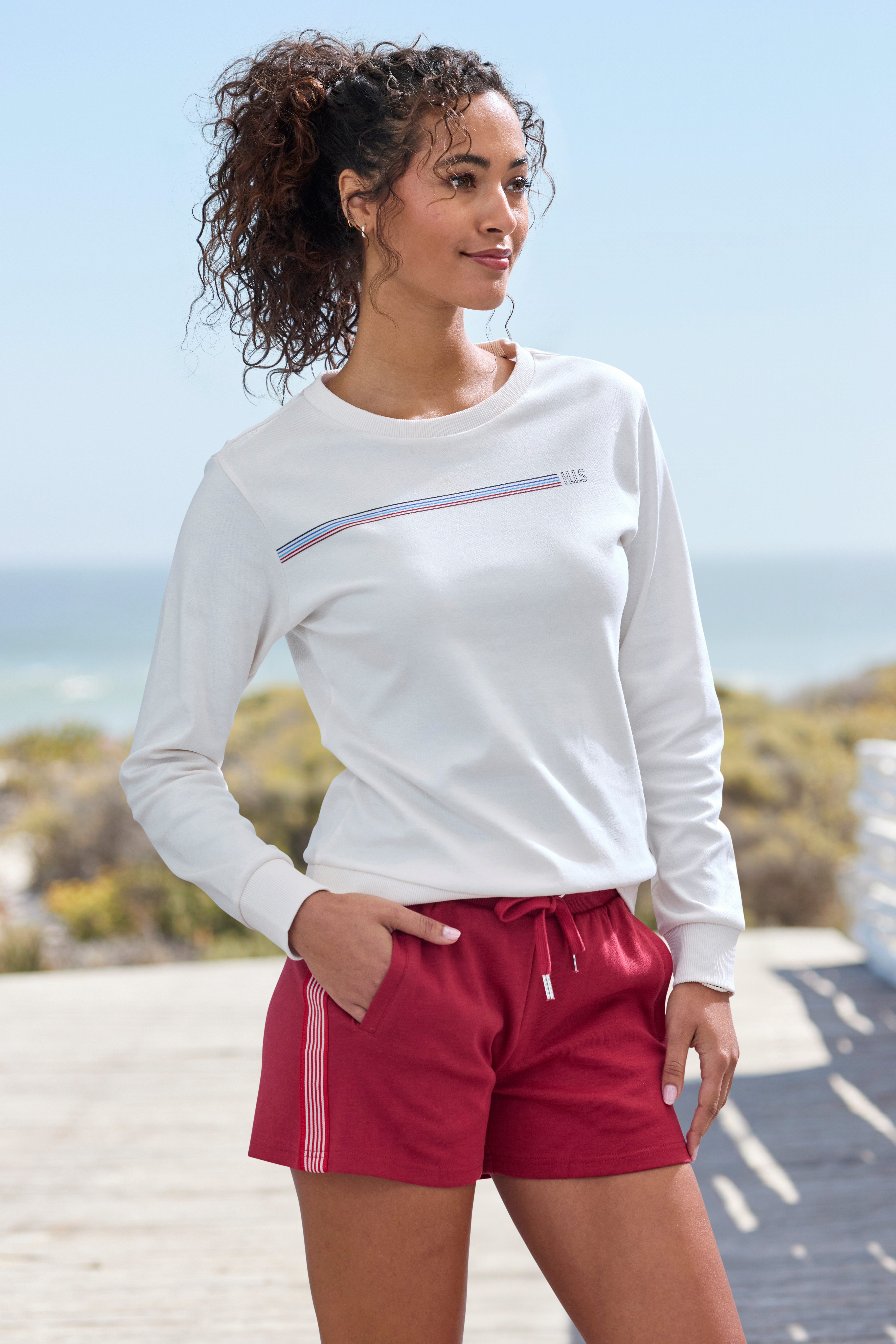 H.I.S Shorts mit seitlichen Streifen, Loungewear günstig online kaufen