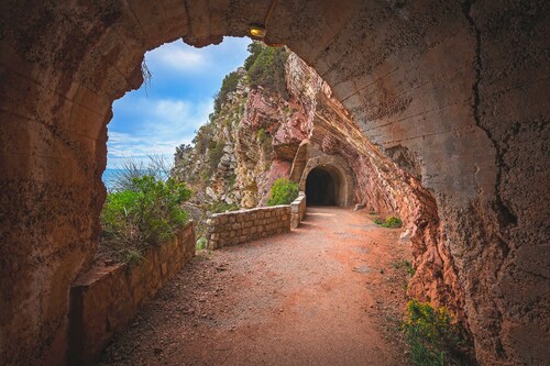 Papermoon Fototapete »Felsentunnel Petrovac Bay« günstig online kaufen