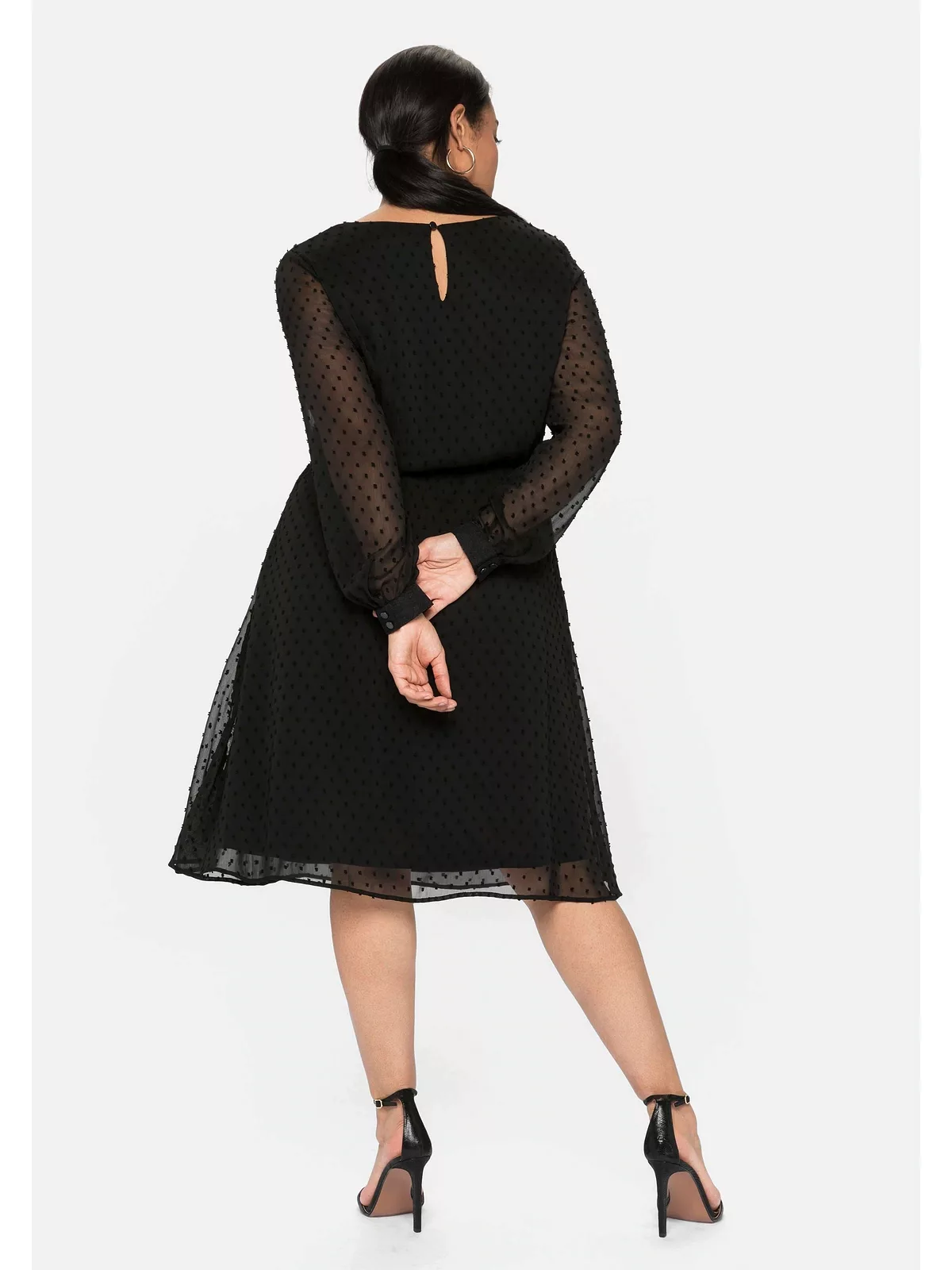 Sheego Abendkleid "Große Größen", mit 3D-Effekt, mit Unterkleid günstig online kaufen
