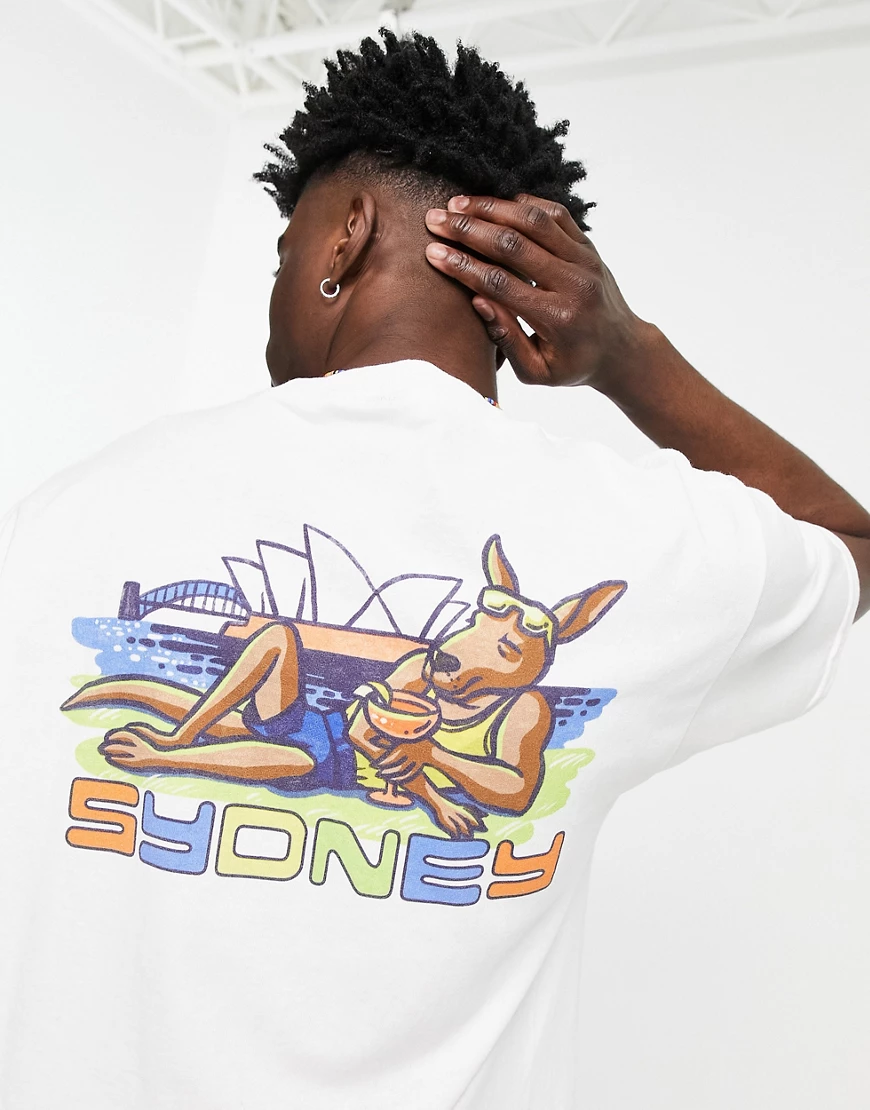 Vintage Supply – T-Shirt in Weiß mit „Sydney“-Rückenprint günstig online kaufen