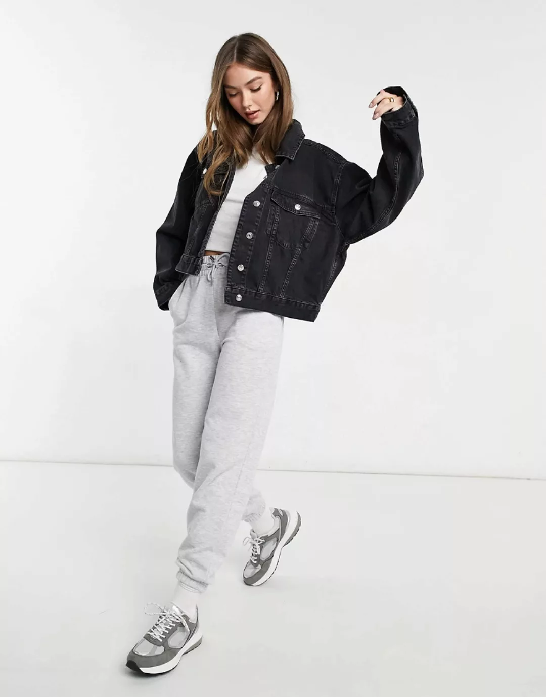 ASOS DESIGN – Jeansjacke im Stil der 90er aus Bio-Baumwollmix in verwaschen günstig online kaufen