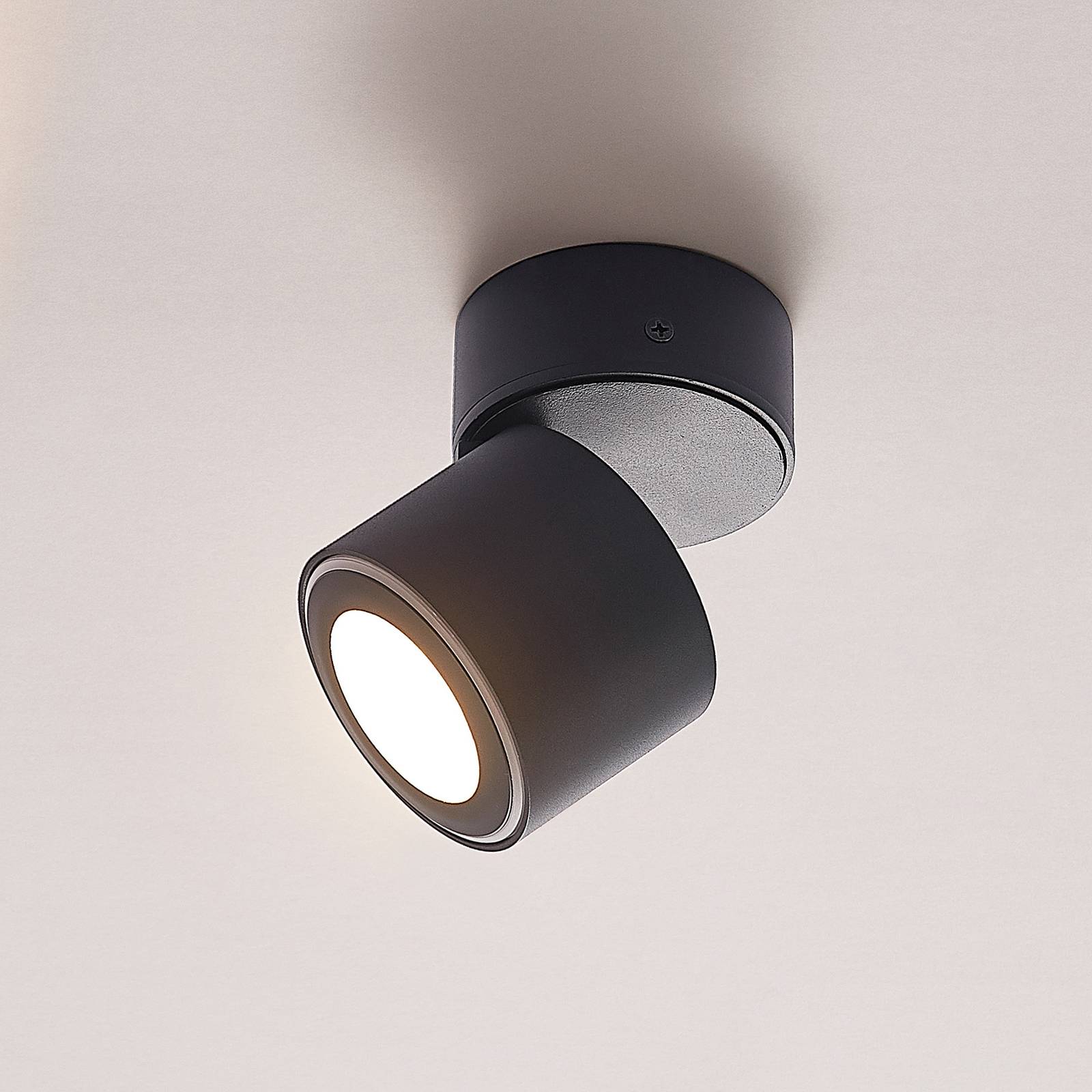 Lindby Lowie LED-Spot, einflammig, schwarz günstig online kaufen