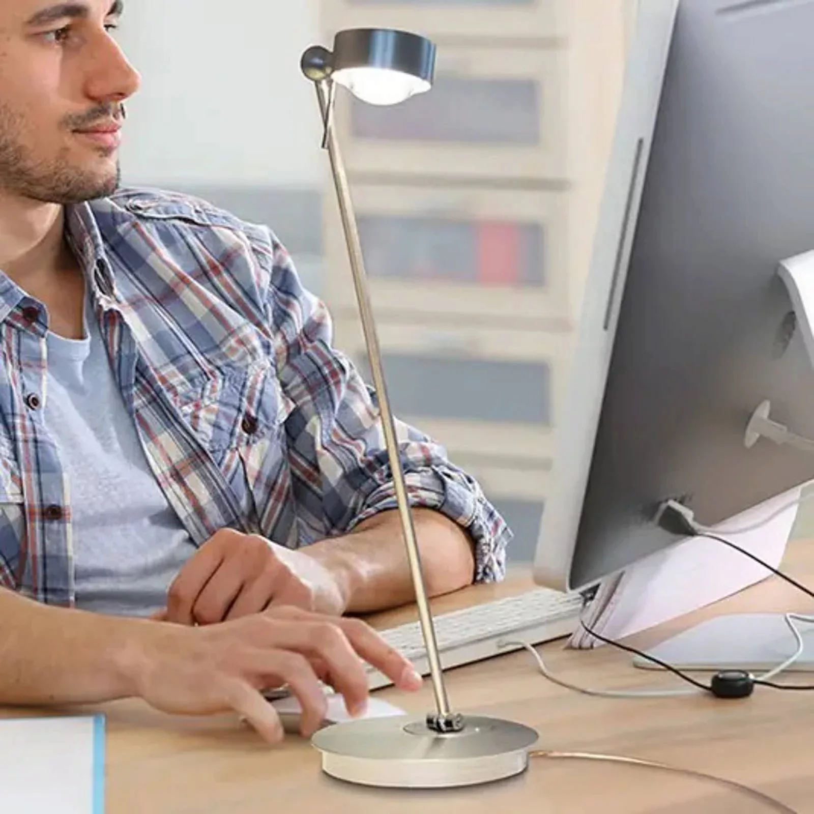 LED-Tischlampe Puk Table Single nickel matt günstig online kaufen